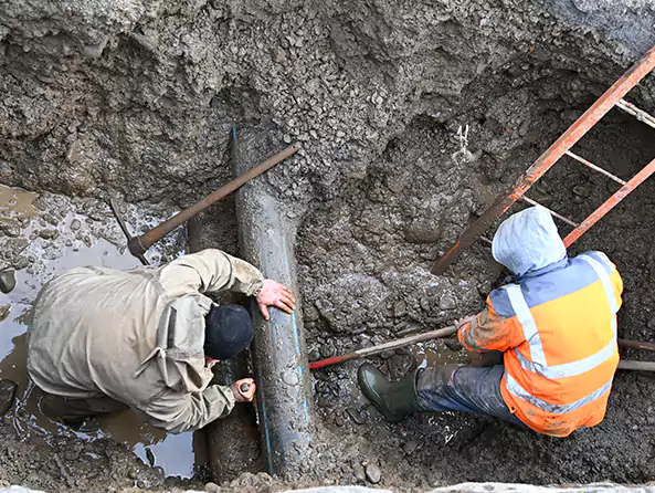 Why Choose Berg Plumbing Jacksonville for Underground Pipe Repair in Jacksonville?